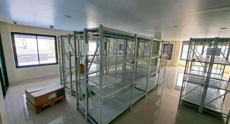 Oficina en venta de 6 habitaciones en Bang Kapi, Bangkok
