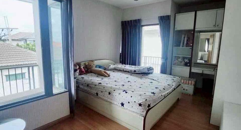 Haus zum Kauf mit 4 Zimmer in Don Mueang, Bangkok