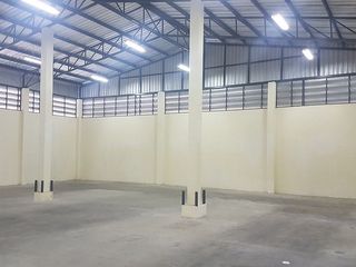 Lagerhaus zur Miete in Bang Khen, Bangkok