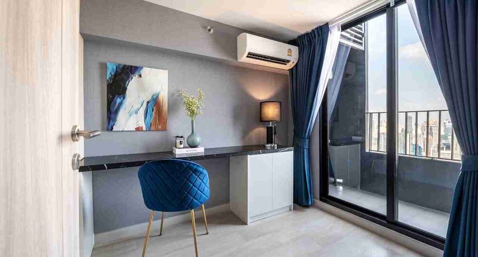 Condo en venta y en alquiler de 2 habitaciones en Sathon, Bangkok