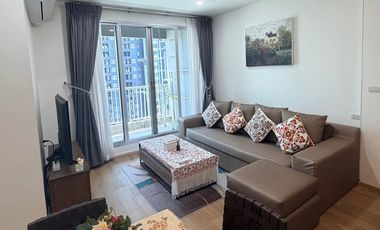 For rent 2 bedrooms condo 