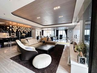 Wohnung zur Miete mit 3 Zimmer in Watthana, Bangkok