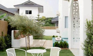 For rent and for sale 4 bedrooms villa in Saraphi, Chiang Mai