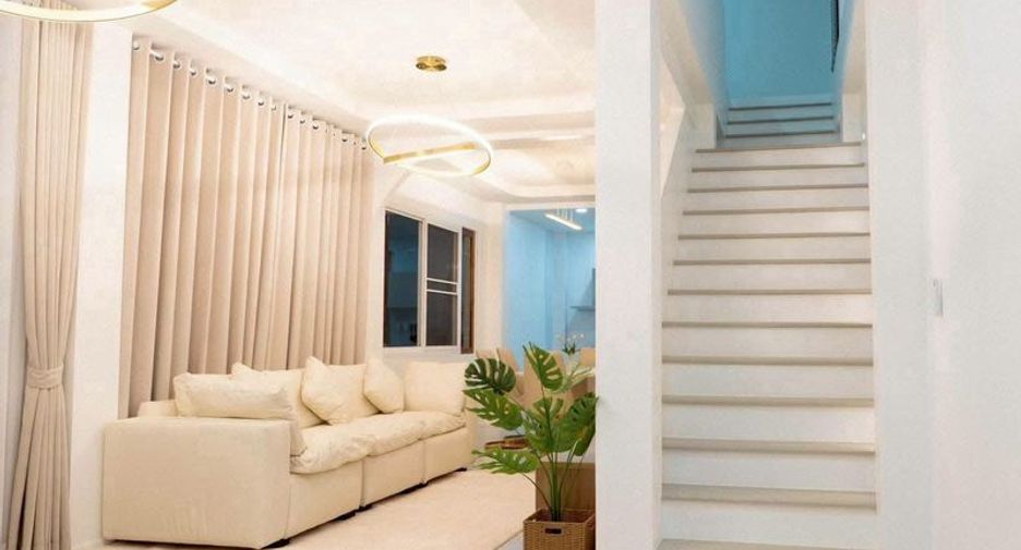 Villa en alquiler y en venta de 4 habitaciones en Saraphi, Chiang Mai
