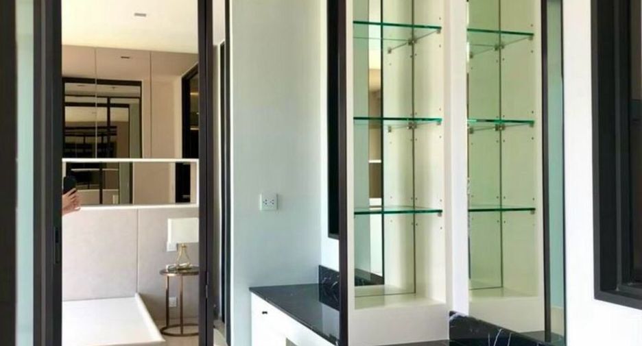 Condo en alquiler de 1 habitaciones en Pathum Wan, Bangkok