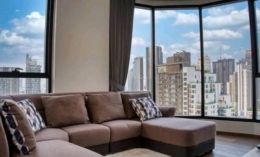 For rent and for sale 2 bedrooms condo in Khlong Toei, Bangkok