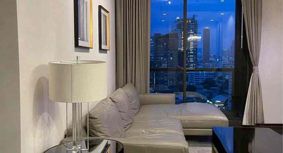 For sale 2 bedrooms condo in Khlong Toei, Bangkok