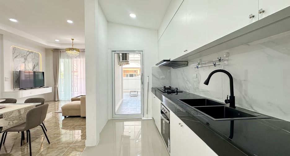 For rent 3 ベッドルーム condo in Bang Lamung, Chonburi
