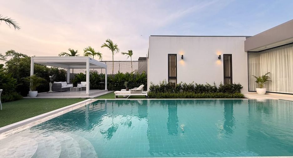 À vendre 3 chambres villa à Bang Lamung, Chonburi