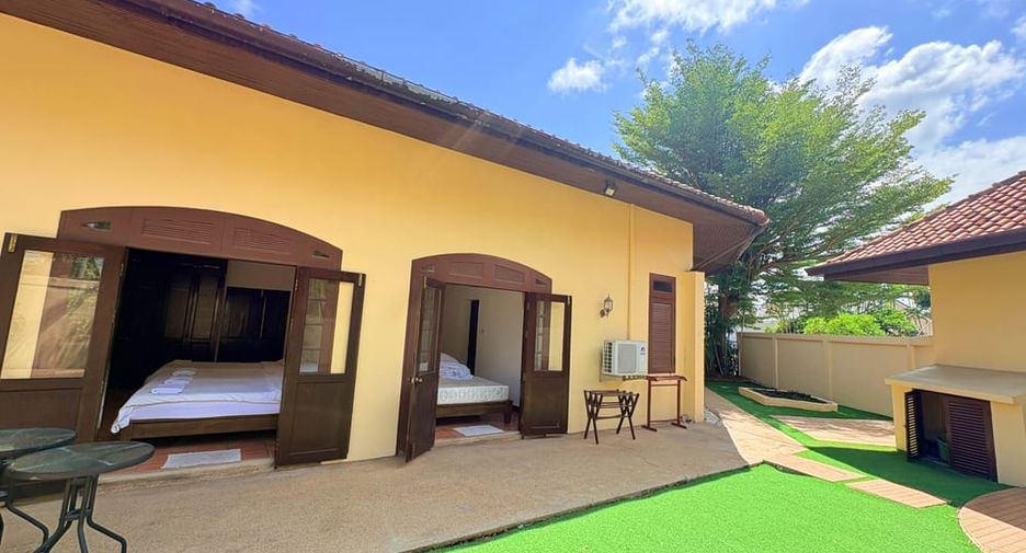 Villa zum Kauf mit 3 Zimmer in Bang Lamung, Chonburi