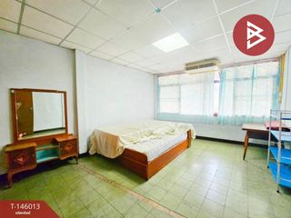 Gewerbefläche zum Kauf mit 3 Zimmer in Bang Kho Laem, Bangkok