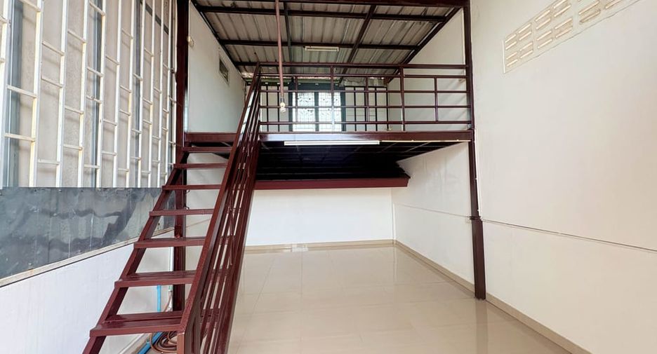 出租 3 卧室 商业空间 在 Bang Lamung, Chon Buri