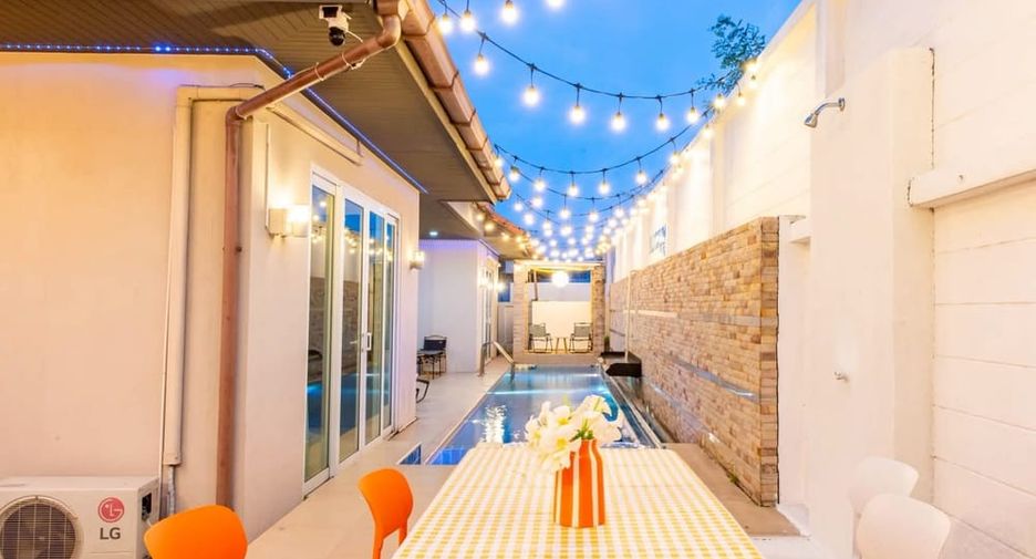 For rent 6 bedrooms villa in Bang Lamung, Chonburi