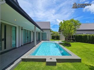 For sale 4 ベッドルーム villa in Bang Lamung, Chonburi