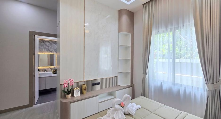 For sale 4 ベッドルーム villa in Bang Lamung, Chonburi