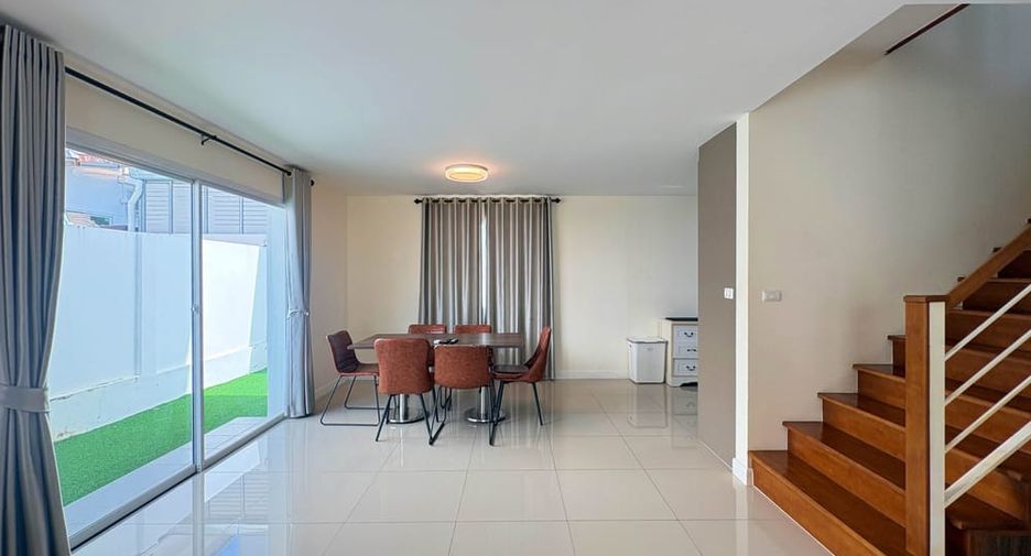 For rent 3 bedrooms house in Bang Lamung, Chonburi
