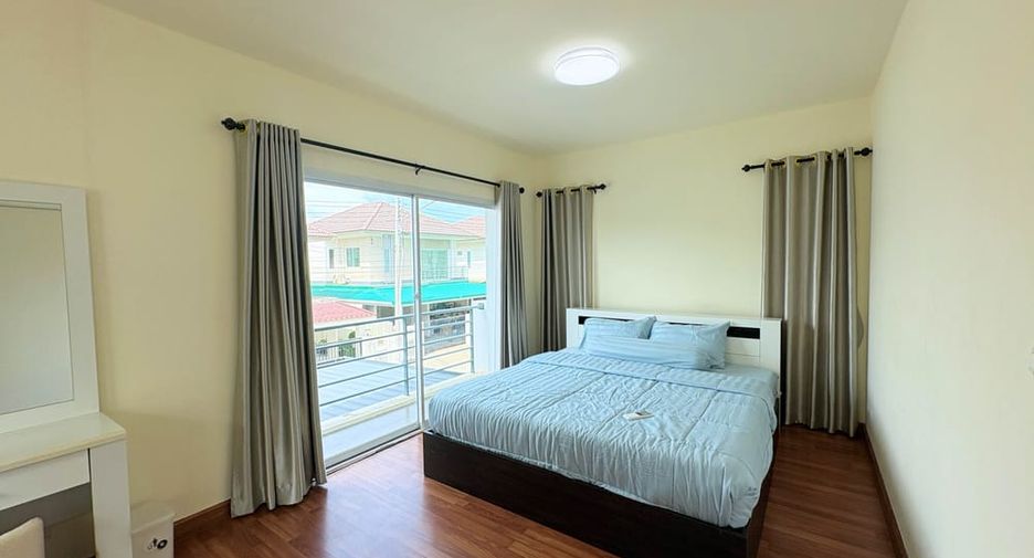 For rent 3 bedrooms house in Bang Lamung, Chonburi