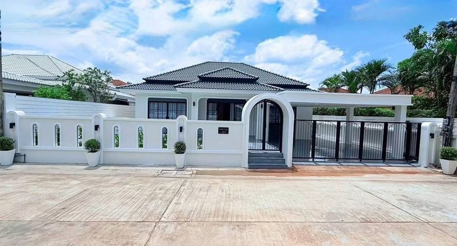 Villa zum Kauf mit 3 Zimmer in Bang Lamung, Chonburi