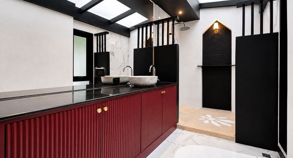 出租 4 卧室 别墅 在 Jomtien, 芭提雅