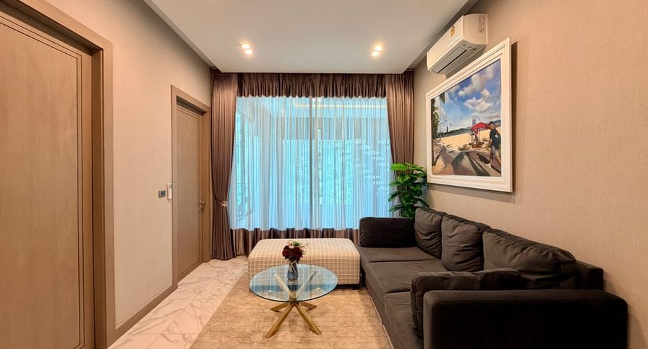 For rent and for sale 4 bedrooms villa in Huay Yai, Pattaya