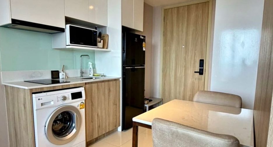 Wohnung zur Miete mit 1 Zimmer in Bang Lamung, Chonburi