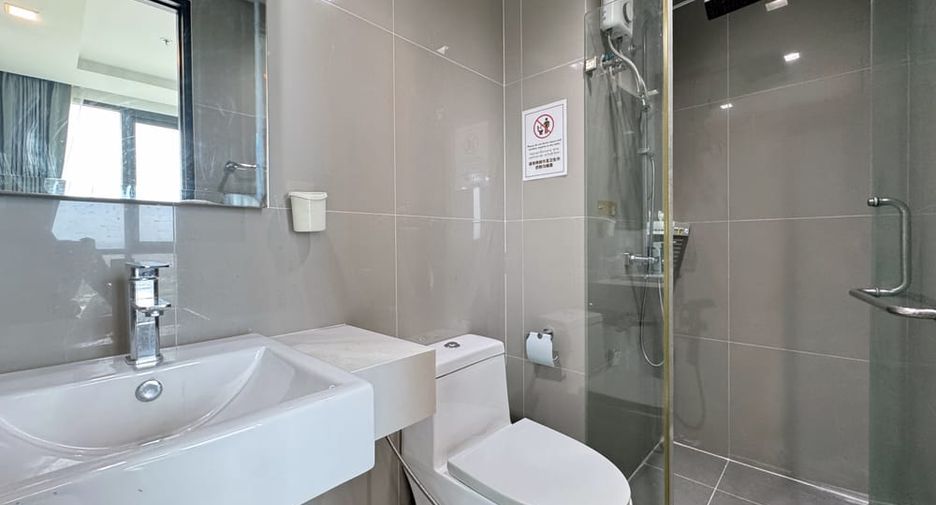 Condo en alquiler y en venta de 1 habitaciones en Bang Lamung, Chonburi