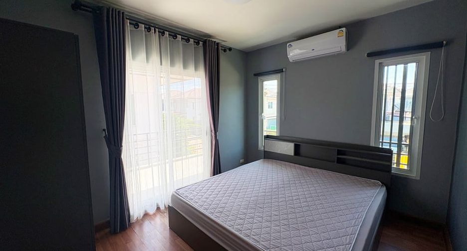 For rent 3 bedrooms house in Bang Lamung, Chonburi