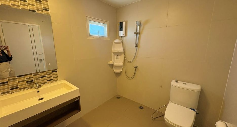 For rent 3 bedrooms house in Bang Lamung, Chonburi