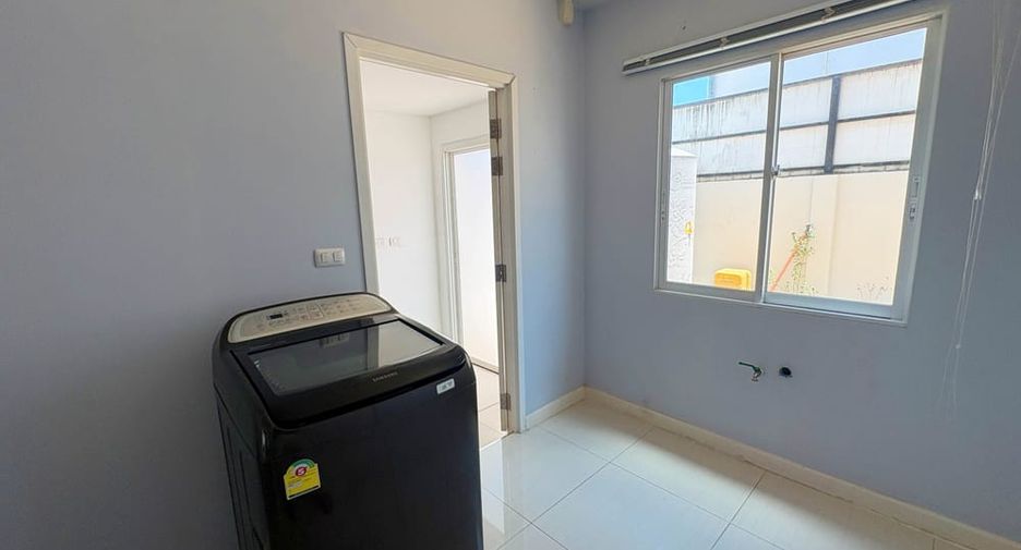 For rent 3 bedrooms house in Bang Lamung, Chonburi