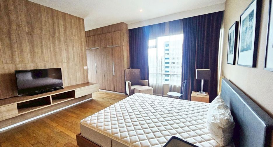 Condo en venta de 3 habitaciones en Khlong Toei, Bangkok