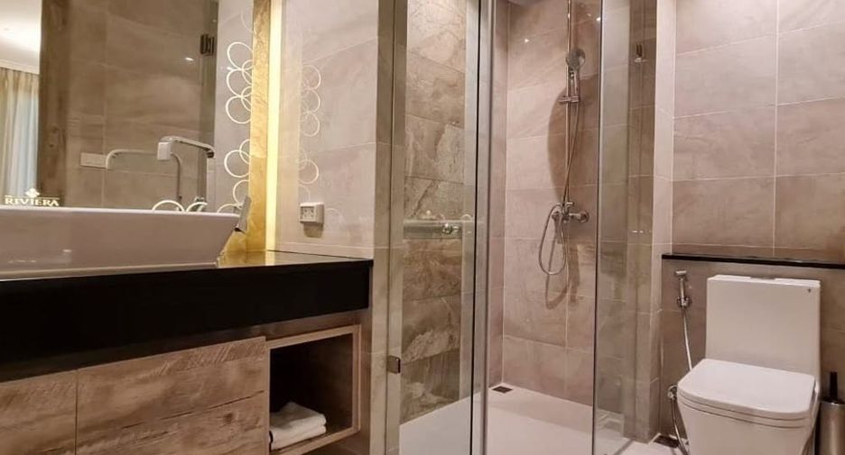 Продажа 2 спальни кондо в Йомтиен, Паттайя
