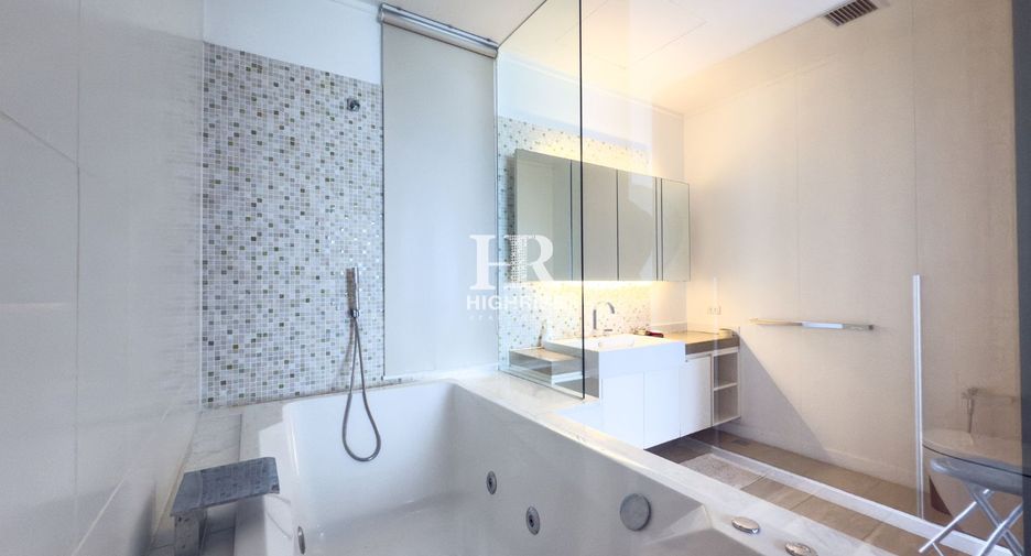 Condo en venta de 2 habitaciones en Bang Lamung, Chonburi