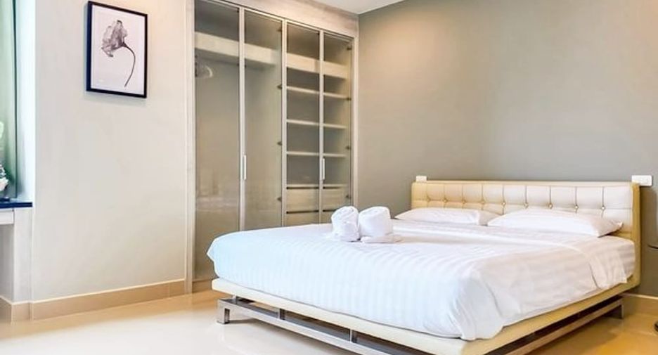 Аренда и продажа 2 спальни кондо в Йомтиен, Паттайя