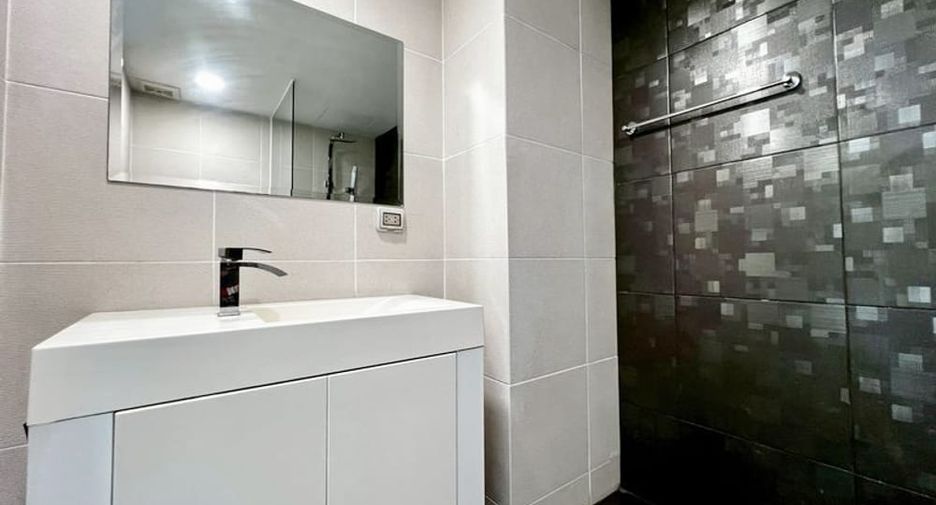 À vendre studio condo à Bang Lamung, Chonburi