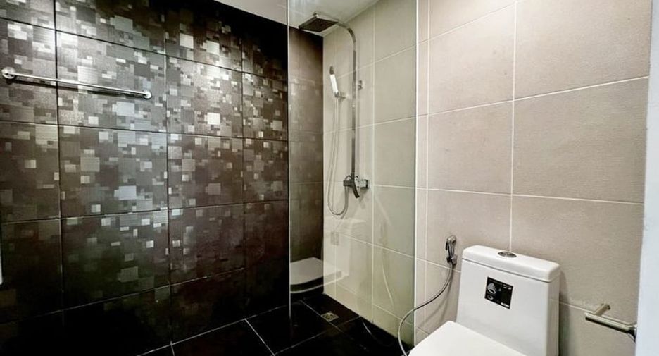 À vendre studio condo à Bang Lamung, Chonburi
