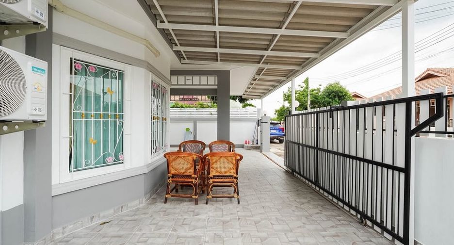 For sale 4 ベッドルーム house in Bang Lamung, Chonburi