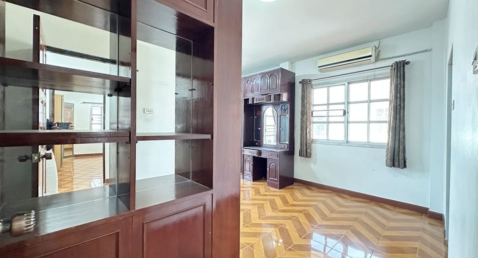 ขาย 4 ห้องนอน บ้านเดี่ยว ใน บางละมุง, ชลบุรี