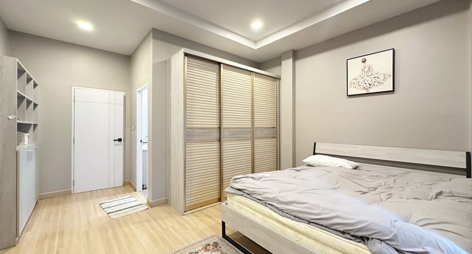 For rent 3 bedrooms house in Bang Lamung, Chonburi