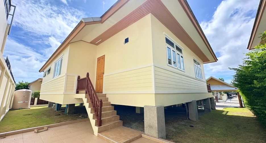 For rent 3 bedrooms villa in Bang Lamung, Chonburi