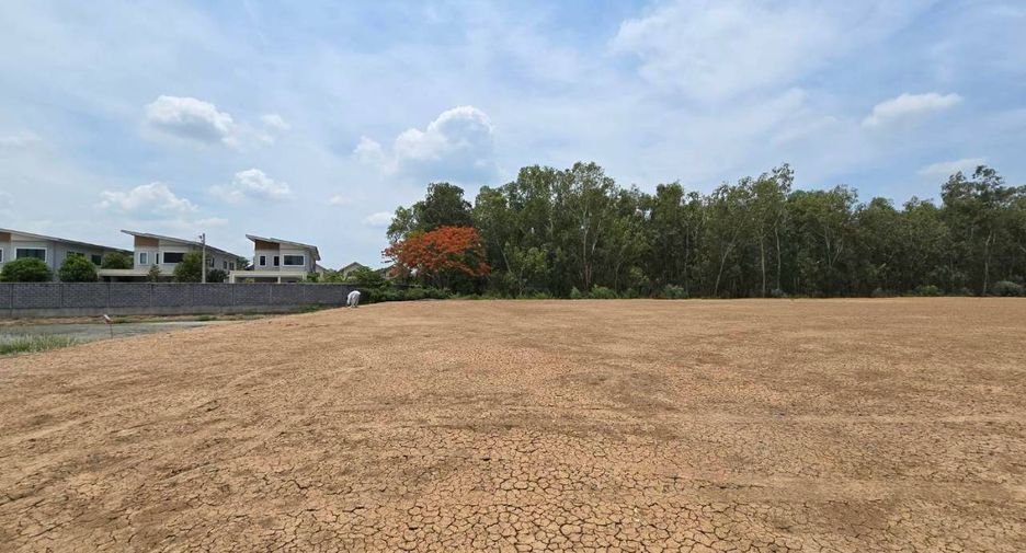 出售 土地 在 Lam Luk Ka, Pathum Thani