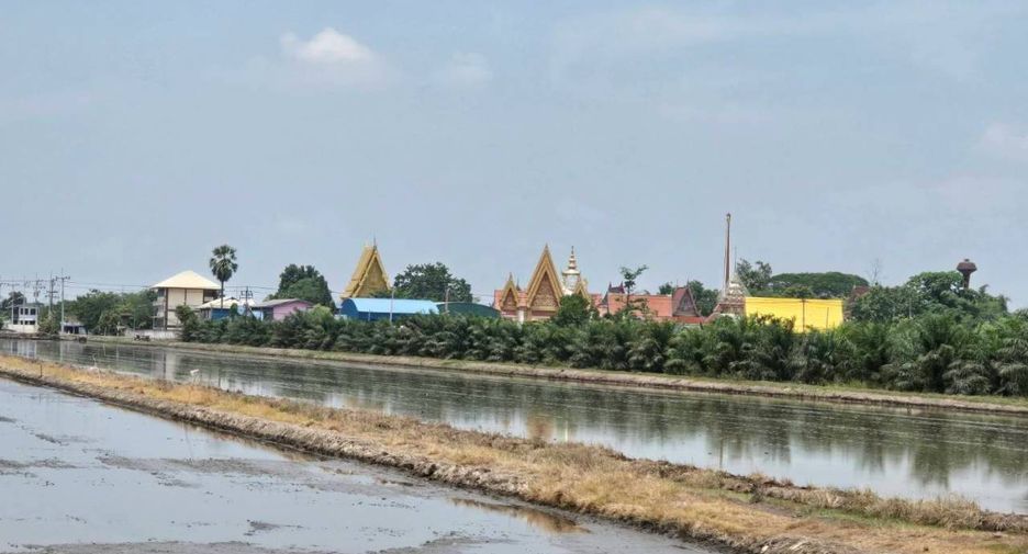 出售 土地 在 Lam Luk Ka, Pathum Thani