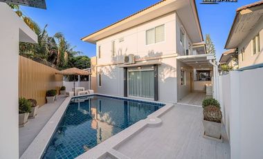 For sale 3 bedrooms villa in Bang Lamung, Chonburi