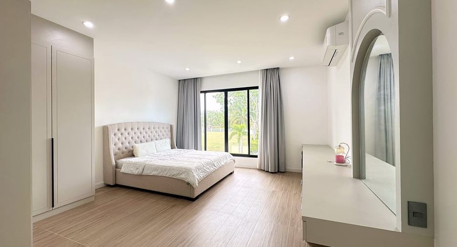 À vendre 4 chambres maison à Bang Lamung, Chonburi