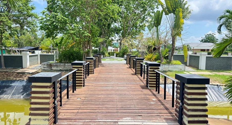À vendre 4 chambres maison à Bang Lamung, Chonburi