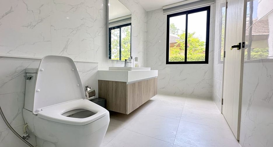 À vendre 4 chambres maison à Bang Lamung, Chonburi