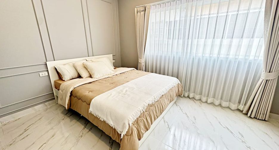 Villa zum Kauf mit 4 Zimmer in Bang Lamung, Chonburi