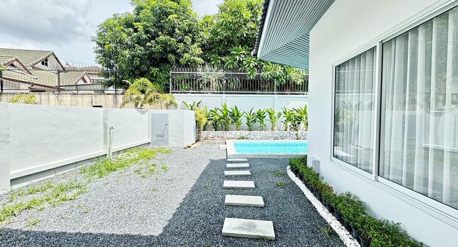 Villa zum Kauf mit 4 Zimmer in Bang Lamung, Chonburi