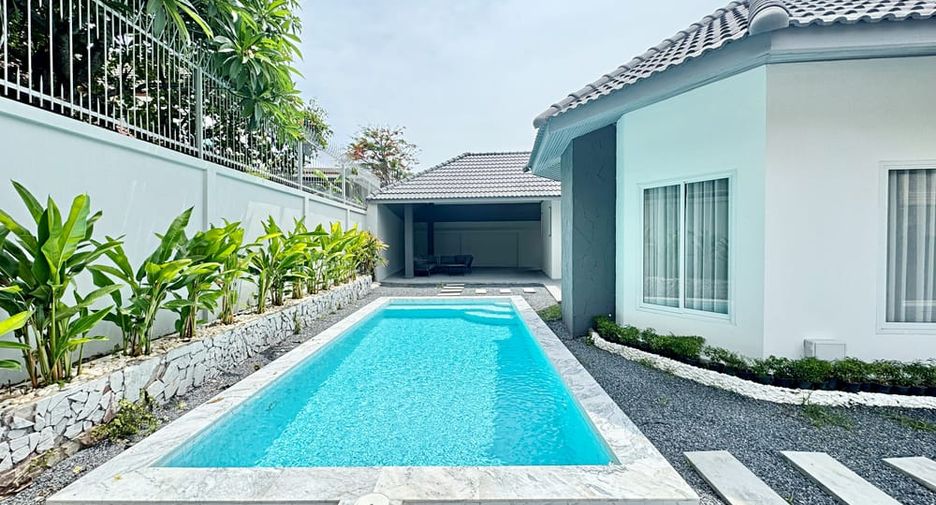 Villa zum Kauf mit 4 Zimmer in Bang Lamung, Chonburi