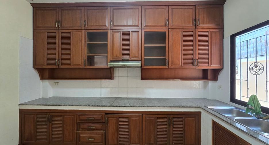 出售 3 卧室 别墅 在 Bang Lamung, Chon Buri