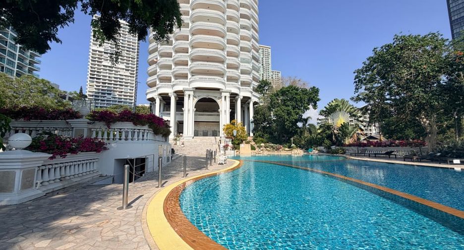 Wohnung zum Kauf mit 2 Zimmer in Bang Lamung, Chonburi